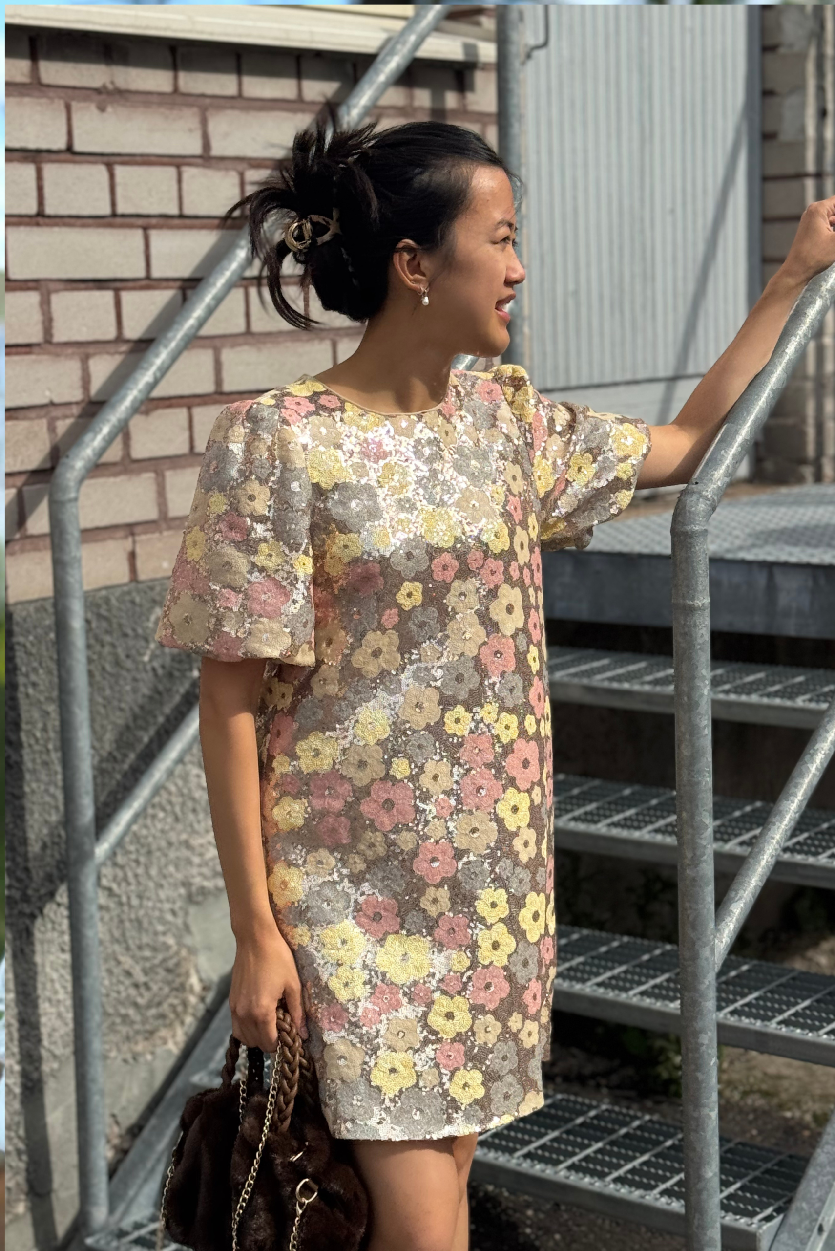 Upea glittermekko
